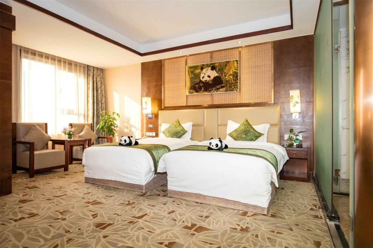 Chengdu Panda Prince Culture Hotel Dış mekan fotoğraf