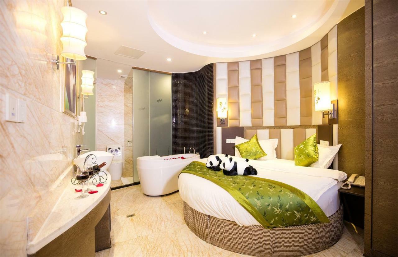 Chengdu Panda Prince Culture Hotel Dış mekan fotoğraf