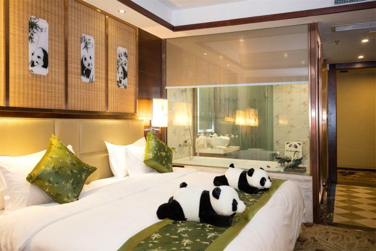 Chengdu Panda Prince Culture Hotel Dış mekan fotoğraf